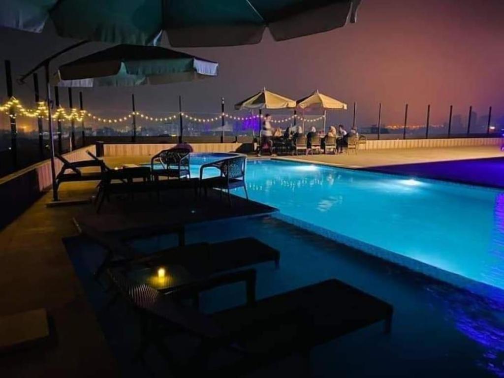 Hotel Tower Inn, Chittagong Buitenkant foto