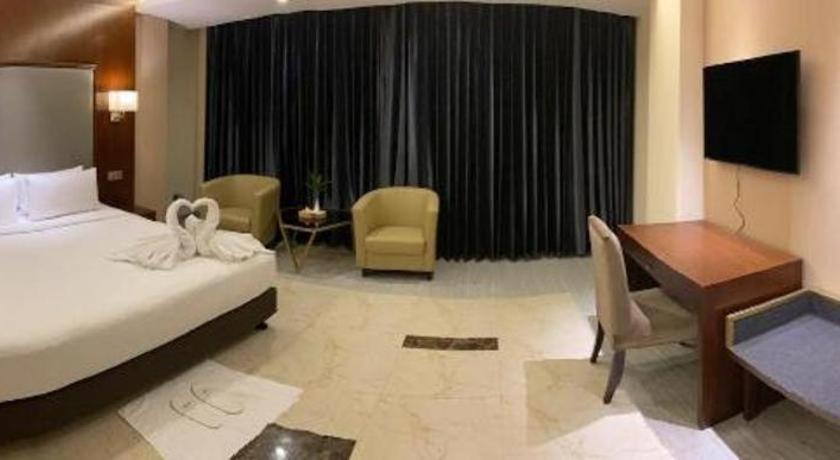 Hotel Tower Inn, Chittagong Buitenkant foto