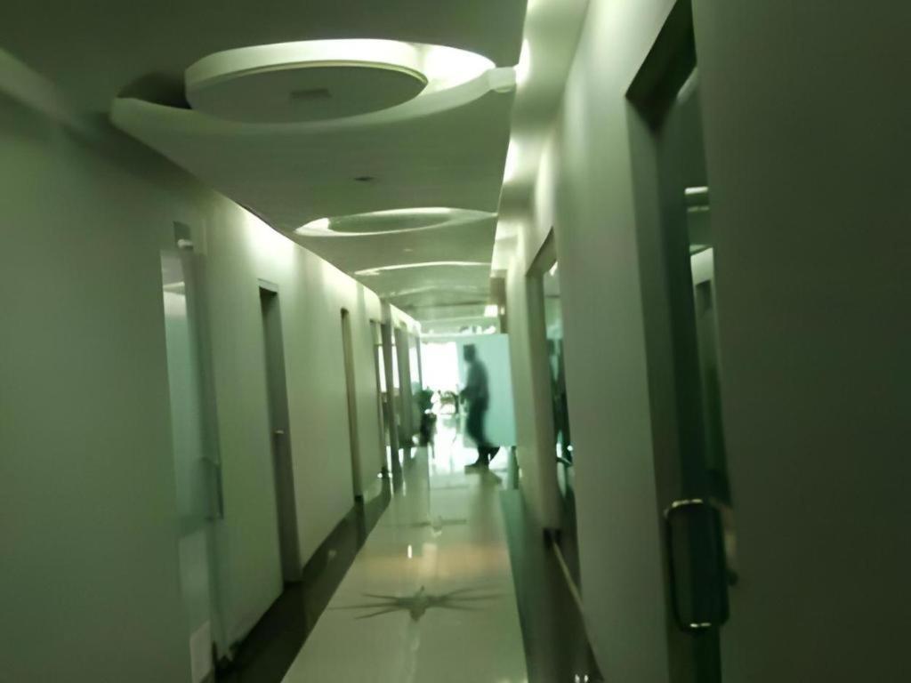 Hotel Tower Inn, Chittagong Buitenkant foto