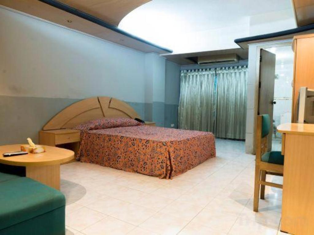 Hotel Tower Inn, Chittagong Buitenkant foto