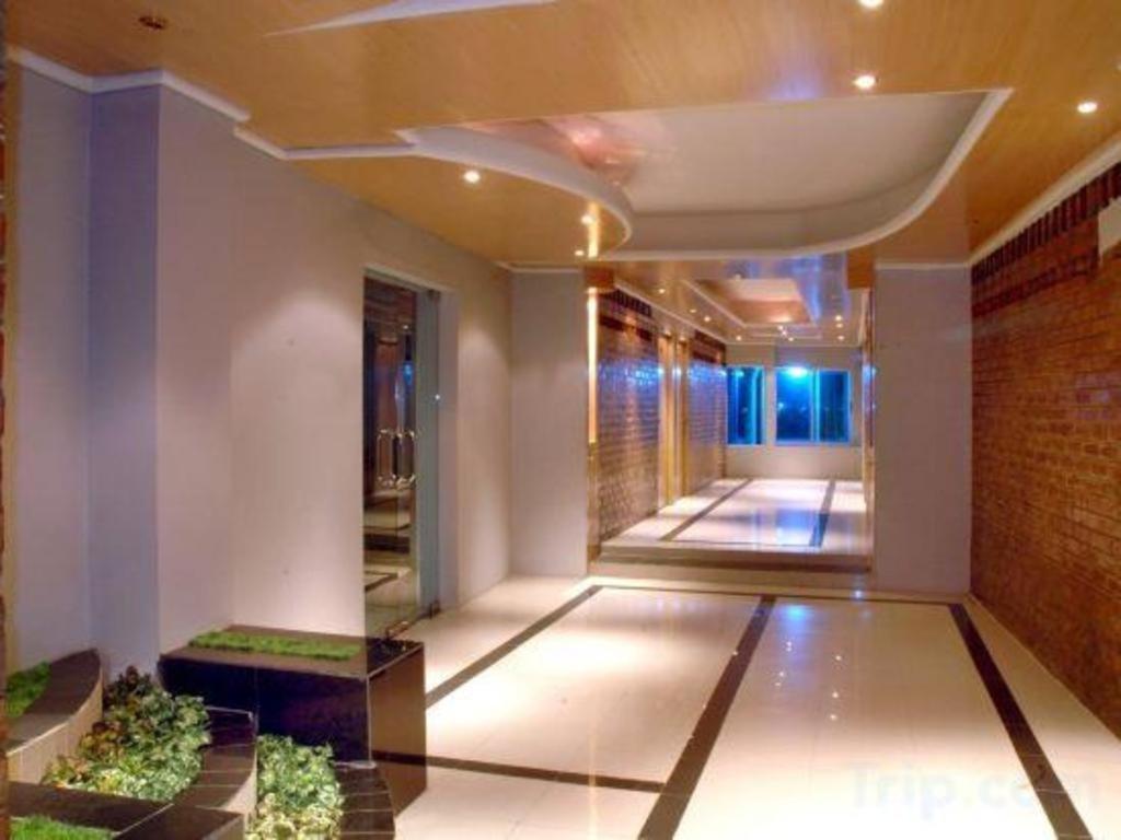 Hotel Tower Inn, Chittagong Buitenkant foto