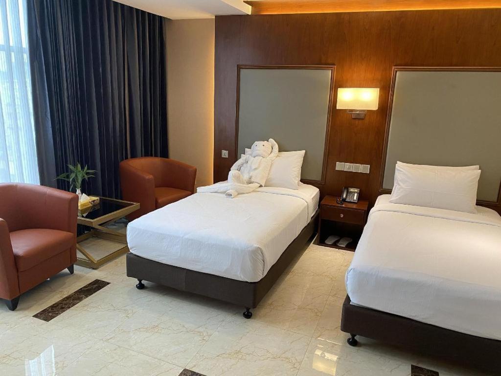 Hotel Tower Inn, Chittagong Buitenkant foto