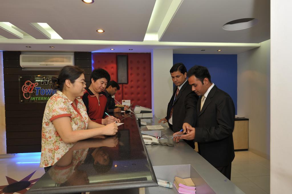 Hotel Tower Inn, Chittagong Buitenkant foto